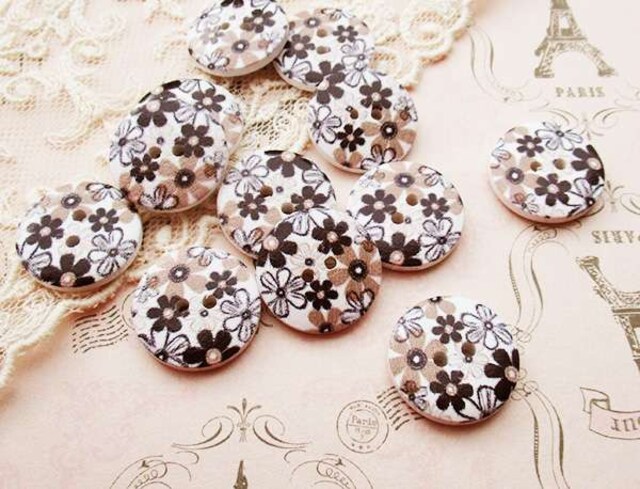 モノトーン花柄ウッドボタン12個 ペット 手芸 園芸 新品 中古のオークション モバオク モノトーン花柄ウッドボタン12個 ペット 手芸 園芸 新品 中古のオークション モバオク